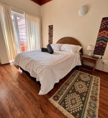 Muizenberg Apartment | Surfers Muiz