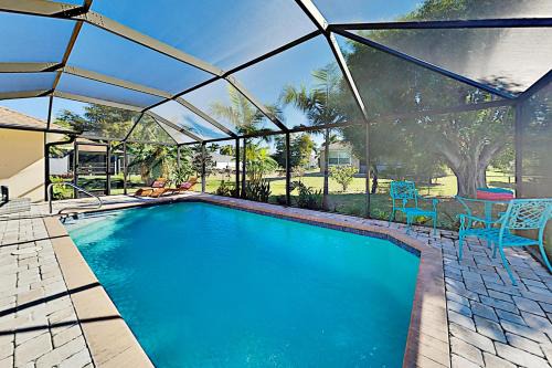 Pelican House | Surfside Oasis