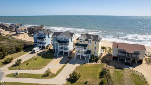 Buxton House | Surfside Retreat 7 Bedroom by KEES Vacations