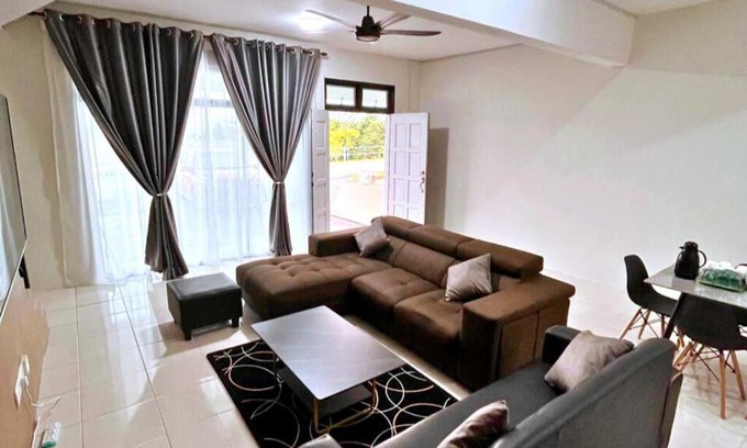 Pulau Sebang House | Suria Villa @ 5 mins A'famosa Resort