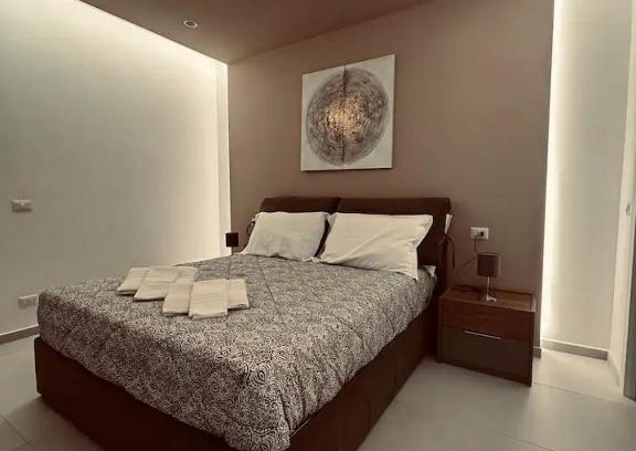 Mercogliano House | susy apartament luxury con idromassaggio