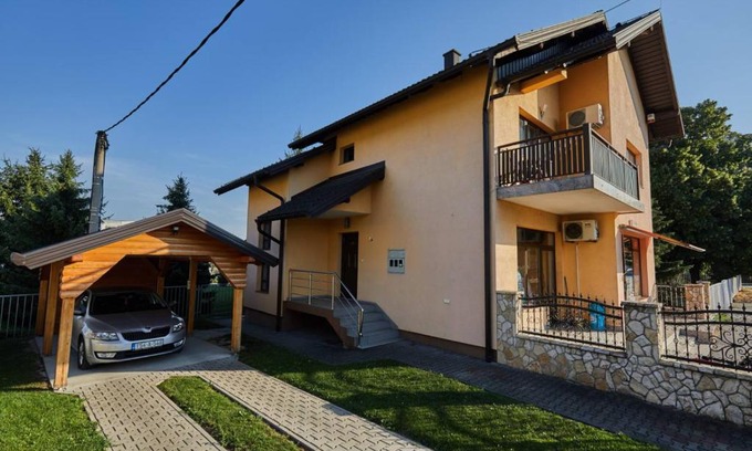 Modrica Apartment | Sutjeska