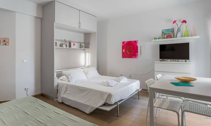 Manta Rota Apartment | Sweet Algarvian Escape by LovelyStay