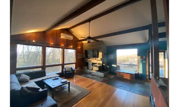 Gardiner House | Sweet and spacious mountain view home w/fireplace!