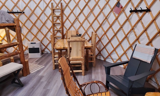 Nikiski Cabin | Sweet yurt on beautiful Nikiski lake