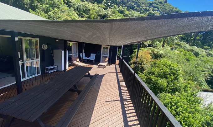 Saint Omer House | Swim, Fish, Walk & Relax – Sandy Bay Holiday Home, Kenepuru Sound.