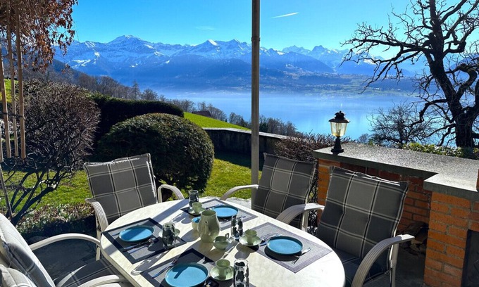 Sigriswil Ski Chalet | SwissHut Stunning Views Alps & Lake - Chalet Chrützwäg