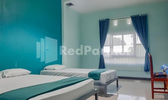 Sangkanurip Hotel | Syariah Safar Guest House Mitra RedDoorz