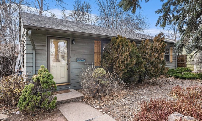 University Park House | Syd's Place: House with sauna, dogs welcome