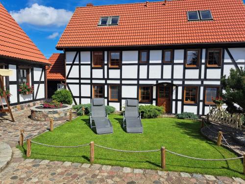 Ustka House | Szachulcowa Zagroda