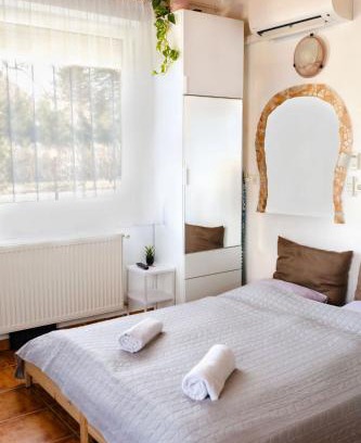 Martonvasar Apartment | Tükör apartman Martonvásár