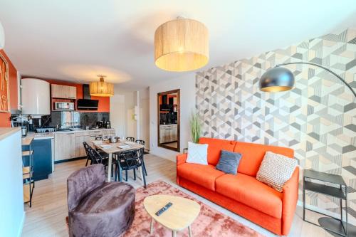 Roanne Apartment | T2 Dahlia Roanne centre-ville - Parking & Clim