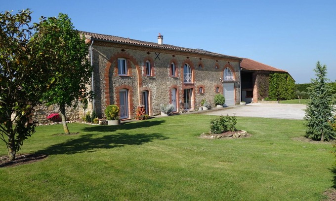 Avignonet-Lauragais Apartment | T2 in the countryside 30min from TOULOUSE jacuzzi/spa