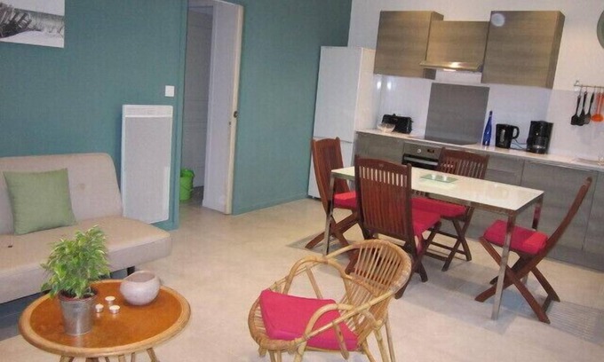 Rocabey - Alsace - Gare Apartment | T3 4 pers 52m2 rénové - near station, sea, Intra-Muros - Sheets in option