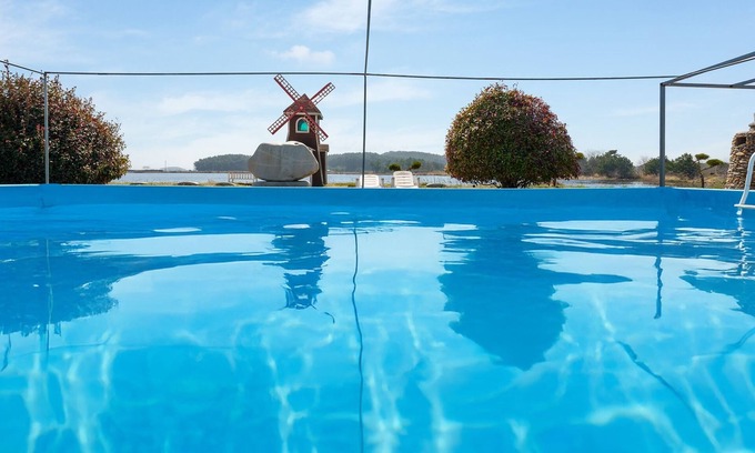 Olmegi House | Taean Bibi Artglamping