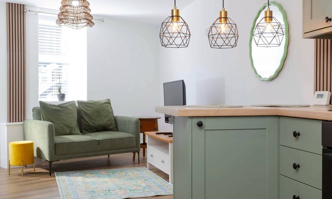Pentrebach House | Taff Trail Nature Retreat Cottage