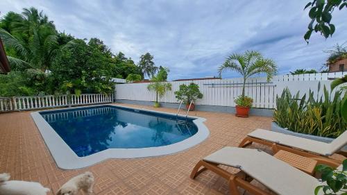 Pirae House | TAHITI - Teakavehere Pool