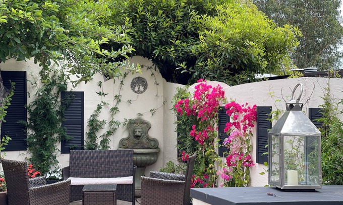 Mill Valley House | TamalGem with views, unreal convenient location and outdoor entertainment areas