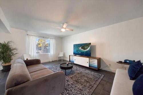 Bay Crest Park House | Tampa Waterfront 3BR w Pool Dock DanderFree
