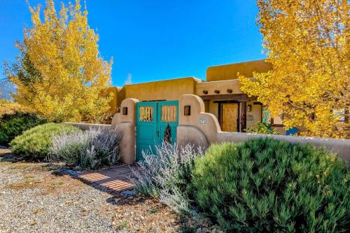 Arroyo Seco House | Taos Moon