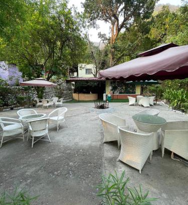 Sirala Resort | Tarang Yoga Ashram
