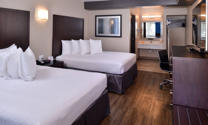 Tarzana Hotel | Tarzana Inn