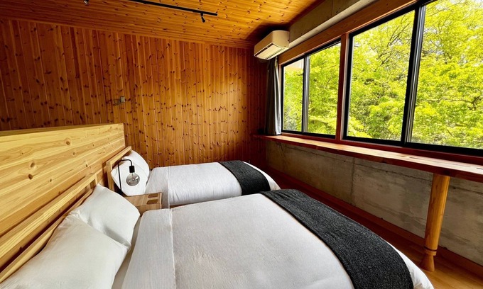 Akiruno House | Tateya vacation/Modern and natural quiet suite by the creek