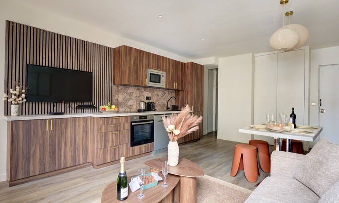 Puteaux Apartment | TBS 71 - Luxurious apartment near La Défense