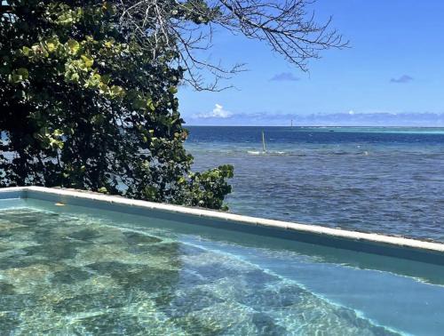 Cook's Bay House | Te fare iti - Bungalow bord de mer