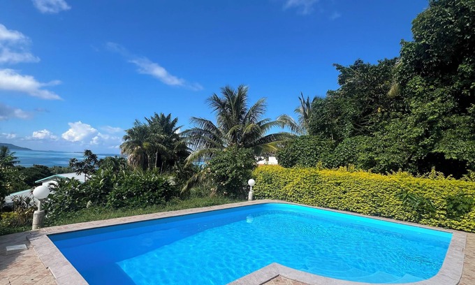 Uturoa Villa | Te Tai Marama