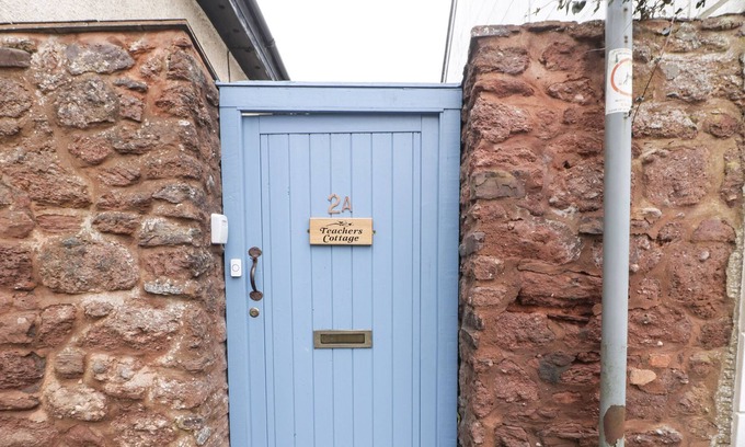Wiveliscombe Cottage | TEACHER'S COTTAGE, pet friendly, with a garden in Wiveliscombe