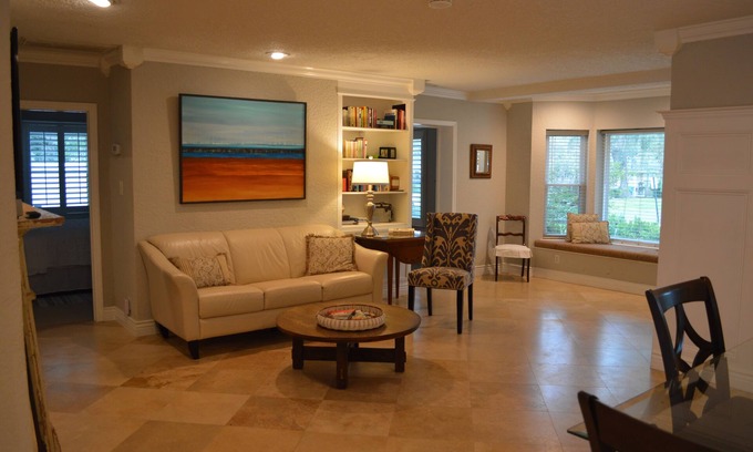 Maitland House | Temporary living that feels like home where you can relax and be yourself.