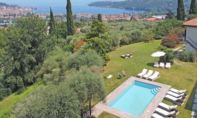 Salo Villa | Tenuta la Pineta