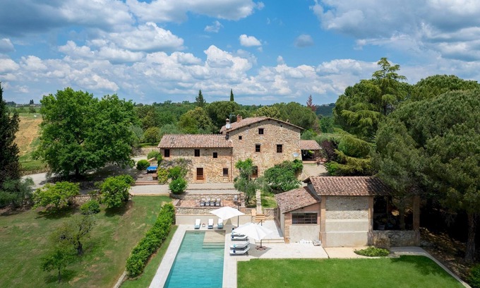 San Giovanni A Cerreto Villa | Terra di Siena 12, Emma Villas