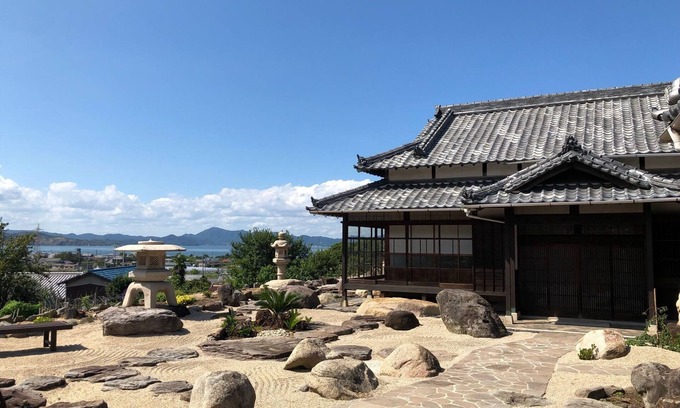 Ieura House | TeshimaTokuto King Villaunder 12yo not allowed/Shozu-gun Kagawa