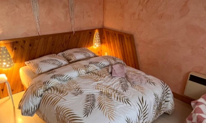 Lassay-sur-Croisne House | The 4-bedroom family home