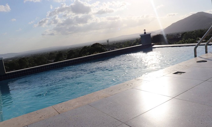 Havendale Apartment | The Alexandria Luxury Apartment with infinity rooftop pool