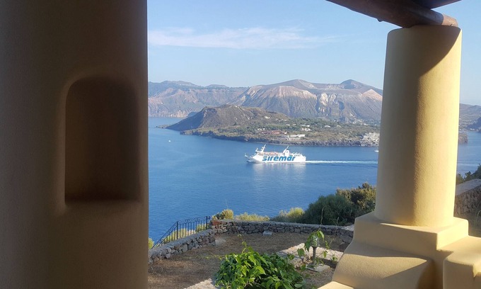 Lipari House | The Almond Tree House