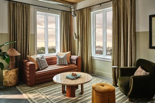 Yamacraw Village Hotel | The Ann Savannah, Apartments by Marriott Bonvoy