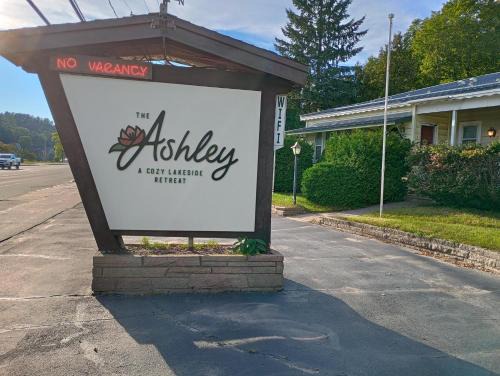 Saranac Lake Hotel | The Ashley