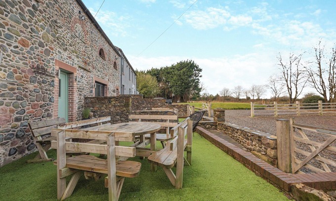 Wigton Cottage | The Barn Owl - UK36217