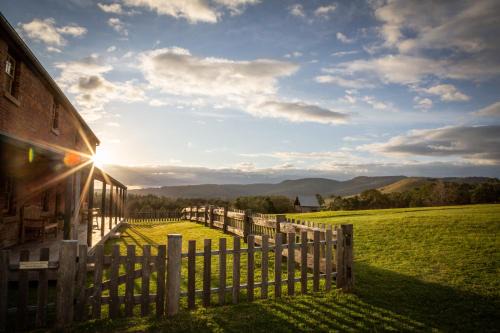 Paterson Bed & Breakfast | The Barracks, Tocal