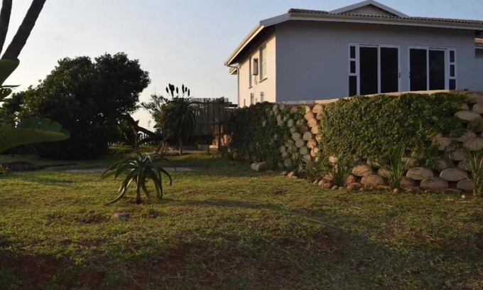 Umkomaas Villa | The Beach House by African Watersports