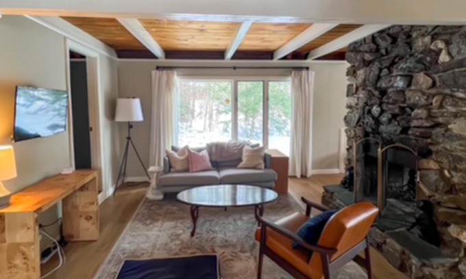 Tuftonboro House | The Beech Cottage