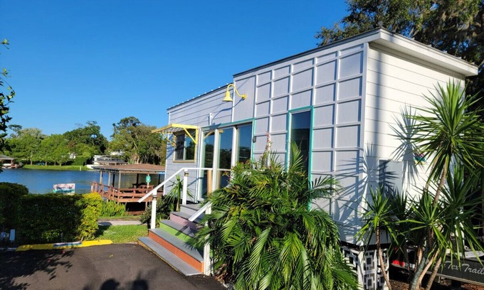 Northwest Orlando House | The Bermuda · The Bermuda- Unique Tiny Home with Lakefront View