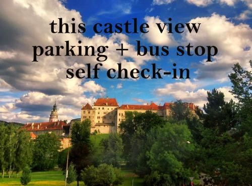 Cesky Krumlov Apartment | The best CASTLE VIEW-bus station, parking, center