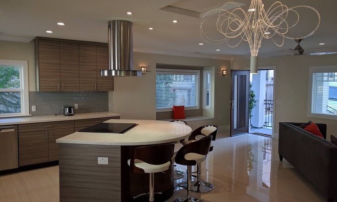 Cortez Hill House | The BEST One of a Kind in Downtown San Diego, Enjoy Life! You deserve it!.
