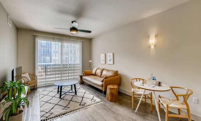North Burnet House | The Bindel: The Domain, Amazing Location- All bills Paid + Pet Friendly