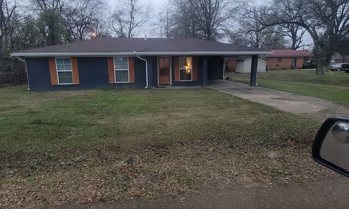 Itta Bena House | The Bleu.