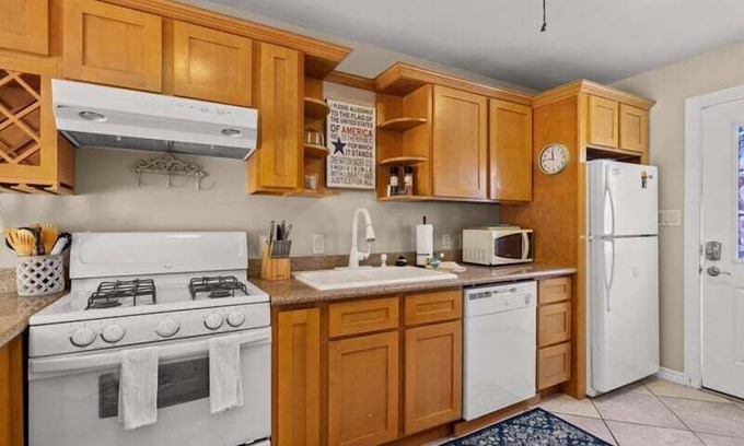 San Jacinto Condo | The Blue Palms Escape